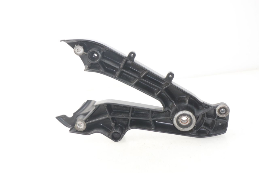 photo de SUPORTE DE ESCAPE YAMAHA BW'S BWS 125 (2010 - 2013) - Detalhe da peça