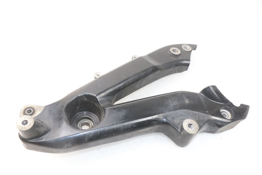 photo de SUPORTE DE ESCAPE YAMAHA BW'S BWS 125 (2010 - 2013) - Detalhe da peça