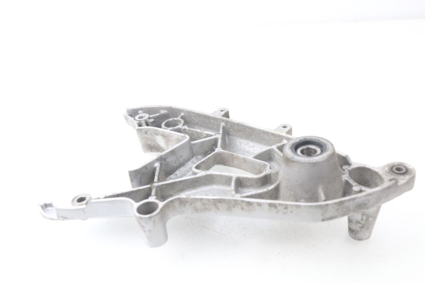 photo de SUPORTE DE ESCAPE YAMAHA CYGNUS X INJECTION 125 (2007 - 2013) - Detalhe da peça