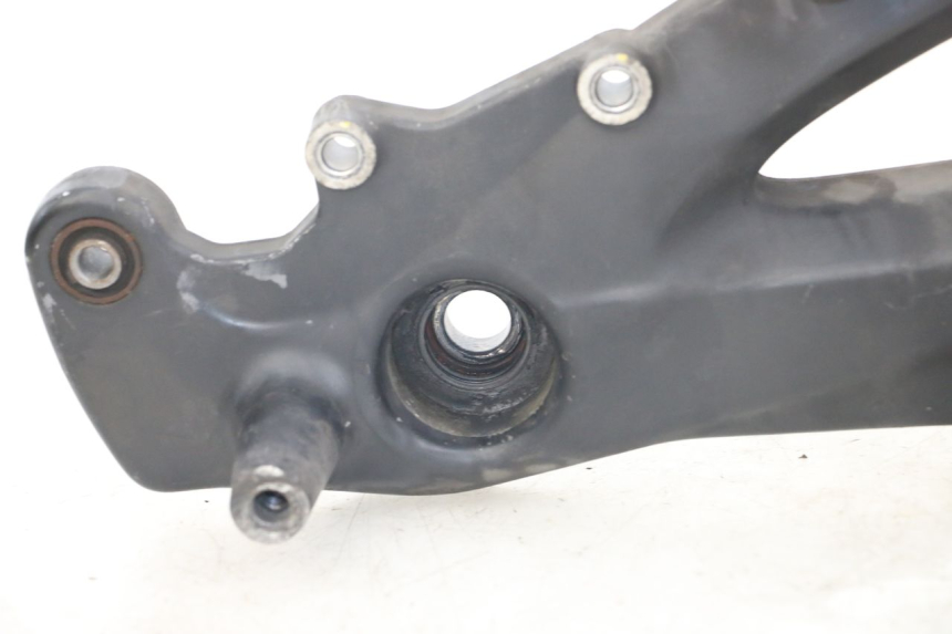 photo de SUPORTE DE ESCAPE KYMCO DINK STREET ABS 125 (2011 - 2018) - Ampliação técnica