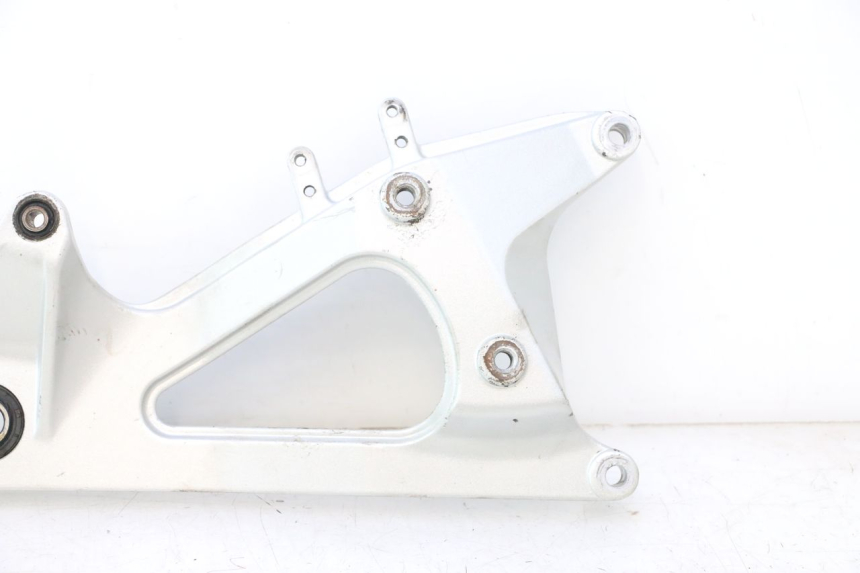 photo de SUPORTE PARA POTE CF MOTO E-CHARM 125 (2005 - 2008) - Peça verificada