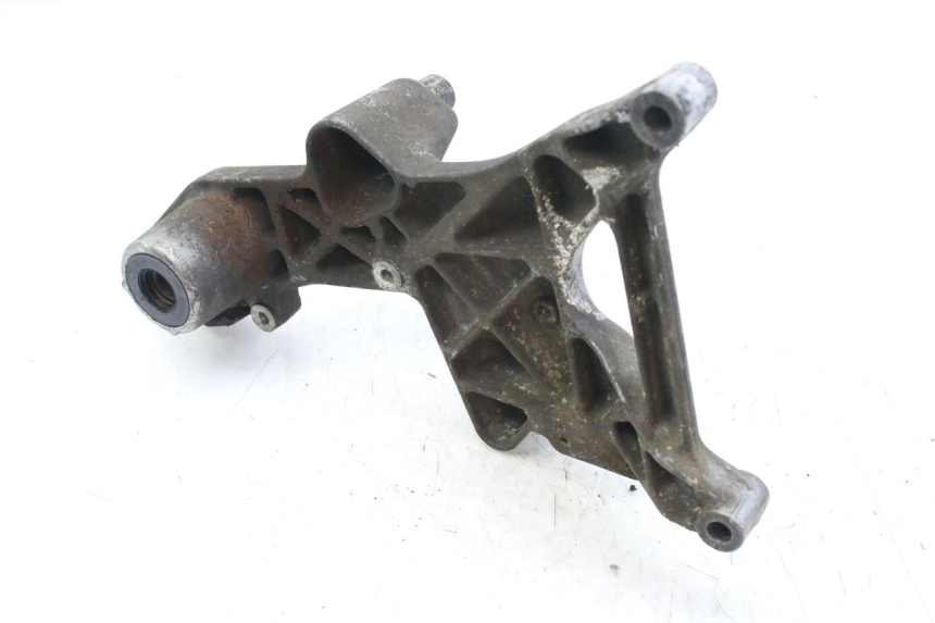 photo de SUPORTE DE ESCAPE HONDA FES S-WING SWING ABS 125 (2007 - 2015) - Outro ângulo de visão