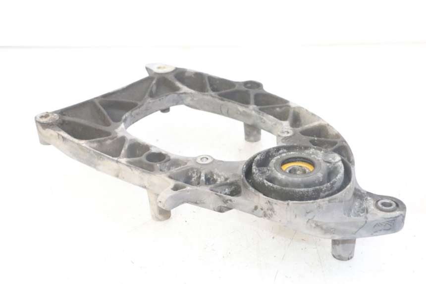 photo de SUPORTE DE ESCAPE HONDA FORZA ABS 300 (2013 - 2017) - Detalhe da peça