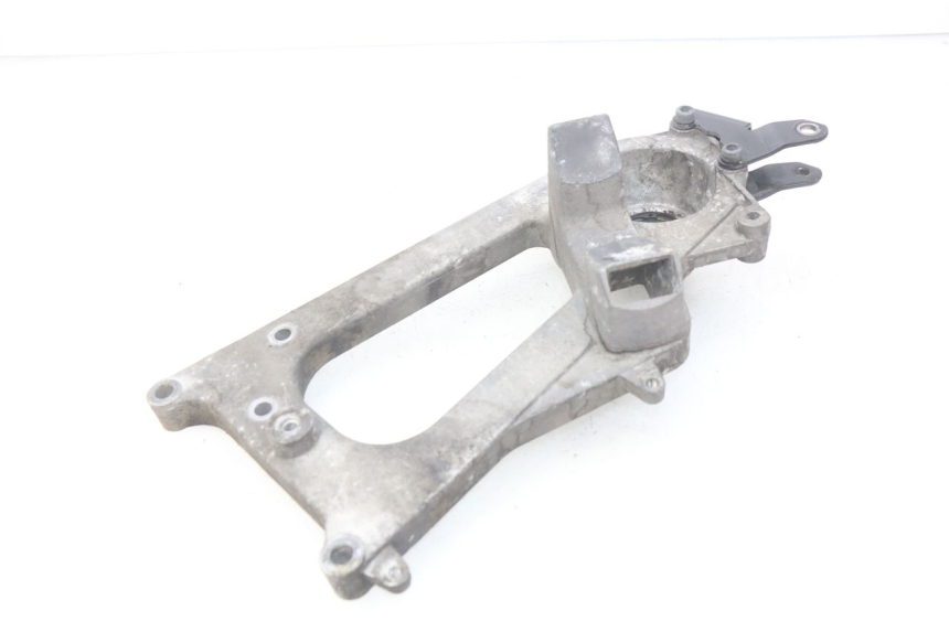 photo de SUPORTE DE ESCAPE PEUGEOT GEOPOLIS 400 (2007 - 2013) - Detalhe da peça