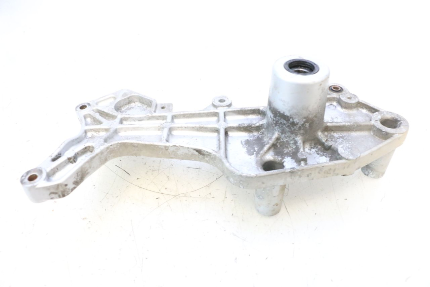 photo de SUPORTE DE ESCAPE SYM GTS EVO 125 (2009 - 2013) - Ampliação técnica