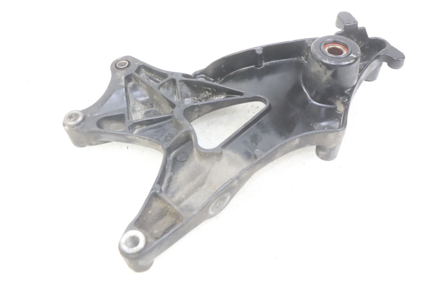 photo de SUPORTE DE ESCAPE YAMAHA HW XENTER 125 (2011 - 2017) - Zoom do estado de desgaste