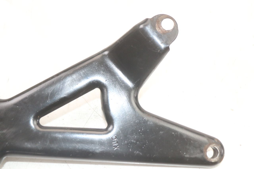 photo de SUPORTE DE ESCAPE JM MOTORS VX 125 (2022 - 2025) - Outro ângulo de visão