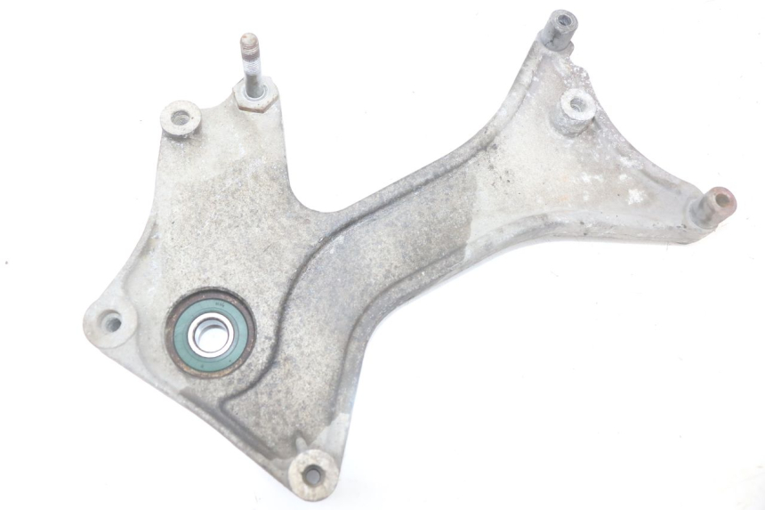 photo de SUPORTE DE ESCAPE RENAULT KOURANOS 125 (2001 - 2004) - Detalhe da peça