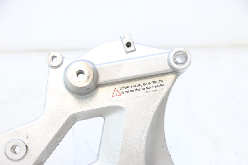 photo de SUPORTE PARA POTE KYMCO MOVIE S 125 (2009 - 2018) - Estado da superfície