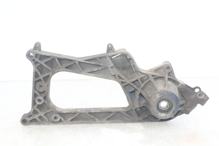 photo de SUPORTE DE ESCAPE PIAGGIO MP3 LT 400 (2007 - 2012) - Outro ângulo de visão
