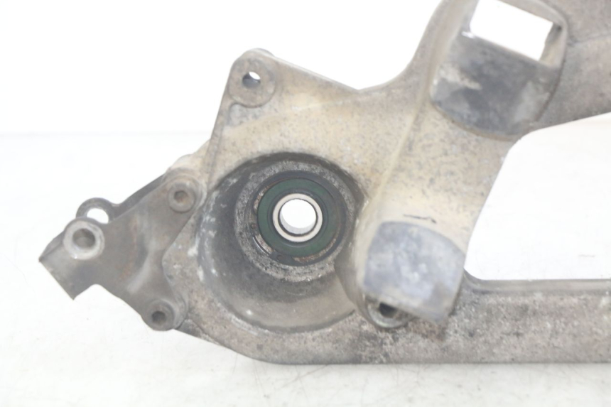 photo de SUPORTE DE ESCAPE PIAGGIO MP3 LT 400 (2007 - 2012) - Ampliação técnica