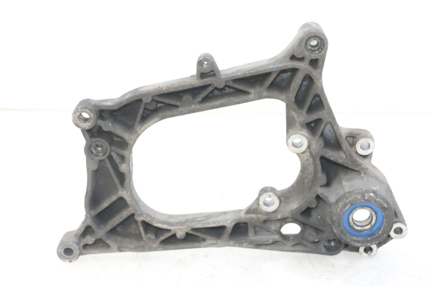 photo de SUPORTE DE ESCAPE PIAGGIO MP3 LT 300 (2010 - 2016) - Zoom do estado de desgaste