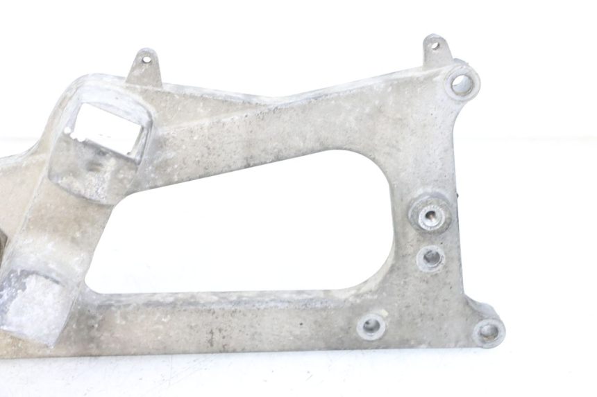 photo de SUPORTE DE ESCAPE PIAGGIO MP3 LT 400 (2007 - 2012) - Vista geral