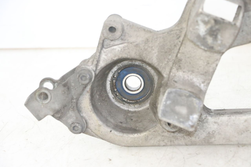 photo de SUPORTE DE ESCAPE PIAGGIO MP3 500 (2011 - 2015) - Vista geral