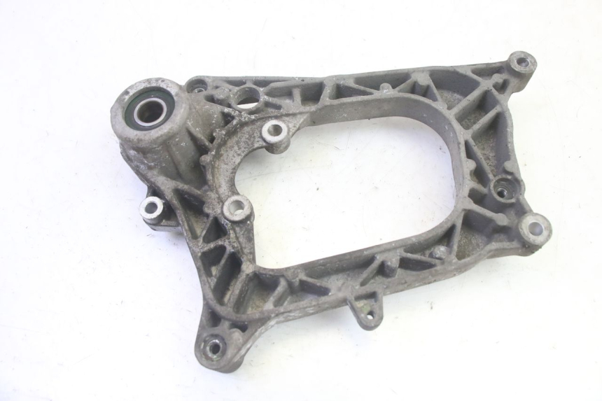 photo de SUPORTE DE ESCAPE PIAGGIO MP3 RL 250 (2006 - 2010) - Ampliação técnica