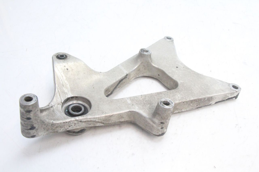photo de SUPORTE DE ESCAPE HONDA PCX (JF28) 125 (2009 - 2011) - Detalhe da peça