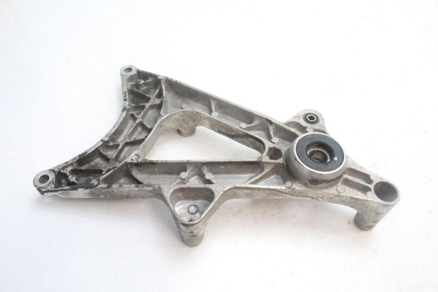 photo de SUPORTE DE ESCAPE HONDA PCX (JF28) 125 (2009 - 2011) - Zoom do estado de desgaste