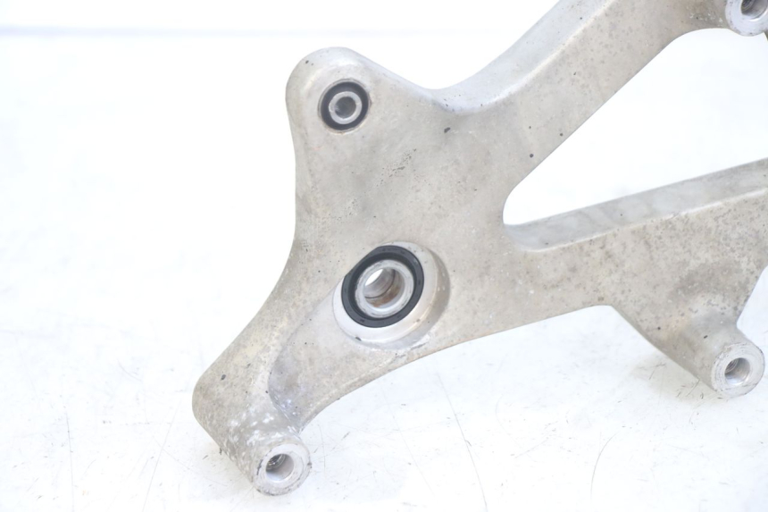 photo de SUPORTE DE ESCAPE HONDA PCX (JF47) 125 (2012 - 2013) - Ampliação técnica