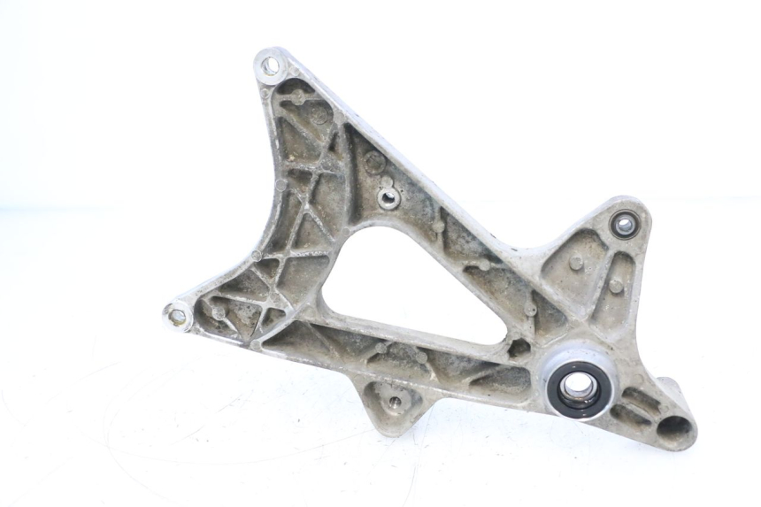 photo de SUPORTE DO ESCAPE HONDA PCX (JF57/JF64) 125 (2014 - 2018) - Detalhe da peça