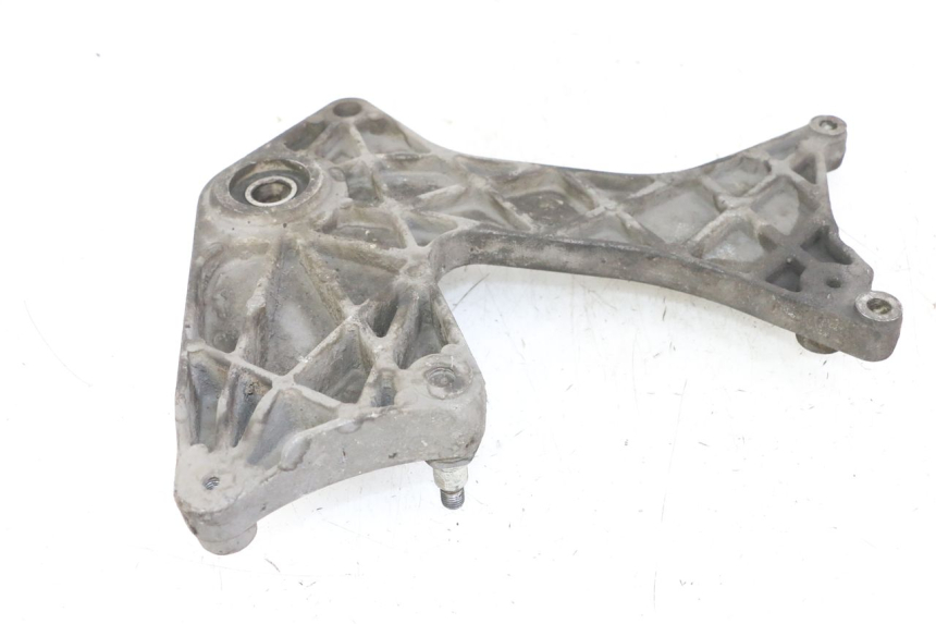 photo de SUPORTE DE ESCAPE PIAGGIO VESPA GRANTURISMO 200 (2004 - 2005) - Ampliação técnica