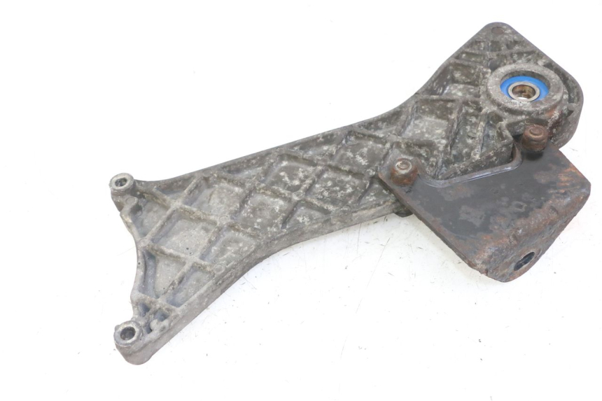 photo de SUPORTE DE ESCAPE APRILIA SCARABEO GT TOURING 125 (1999 - 2005) - Detalhe da peça