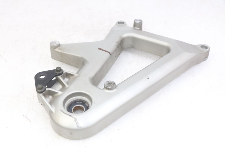 photo de SUPORTE DE ESCAPE APRILIA SCARABEO LIGHT 125 (2007 - 2011) - Ampliação técnica