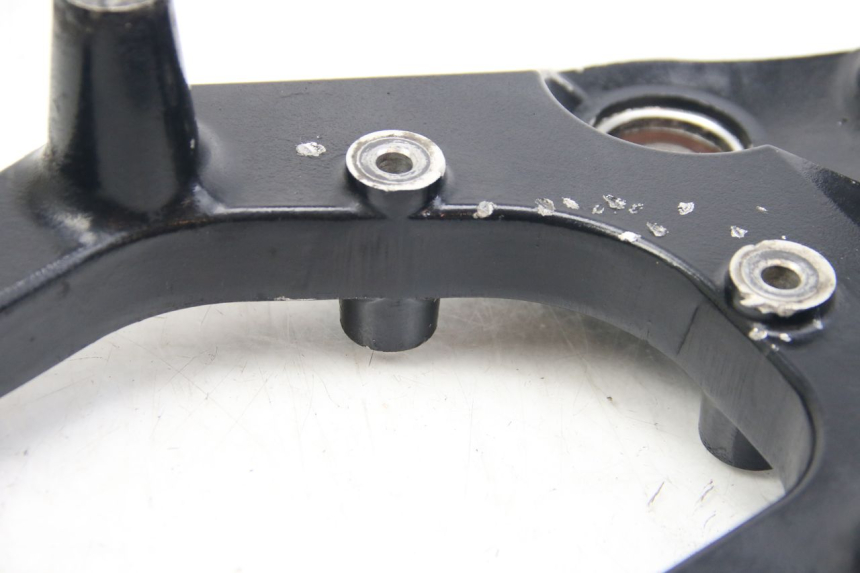 photo de SUPORTE DE ESCAPE SUZUKI SIXTEEN 125 (2008 - 2010) - Ampliação dos componentes