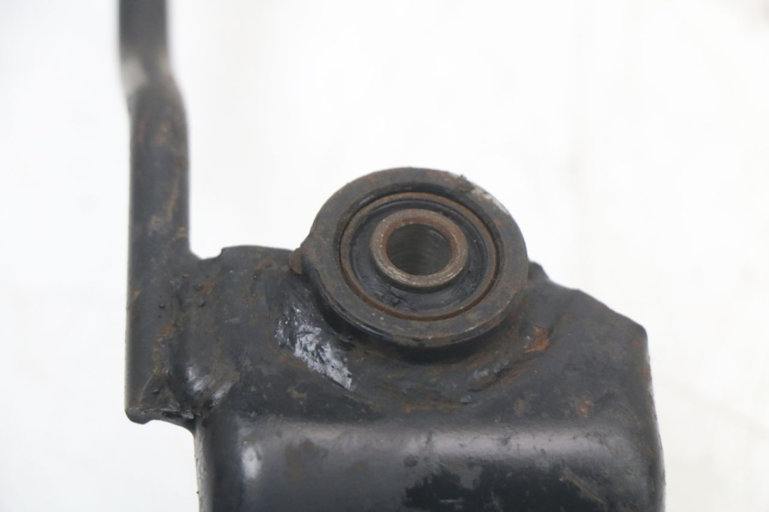 photo de SUPORTE DE ESCAPE KYMCO SUPER 8 125 (2008 - 2015) - Zoom do estado de desgaste