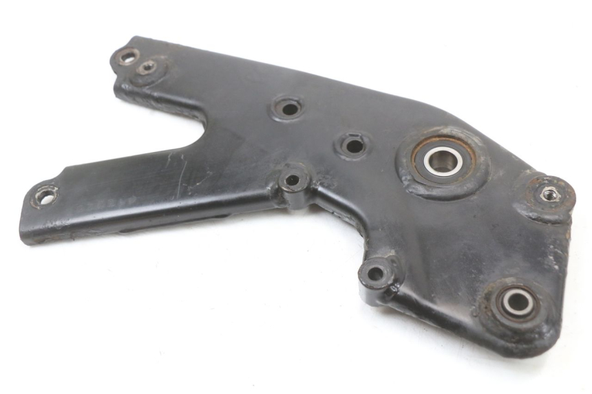 photo de SUPORTE DE ESCAPE SUZUKI UH BURGMAN 125 (2002 - 2006) - Detalhe da peça