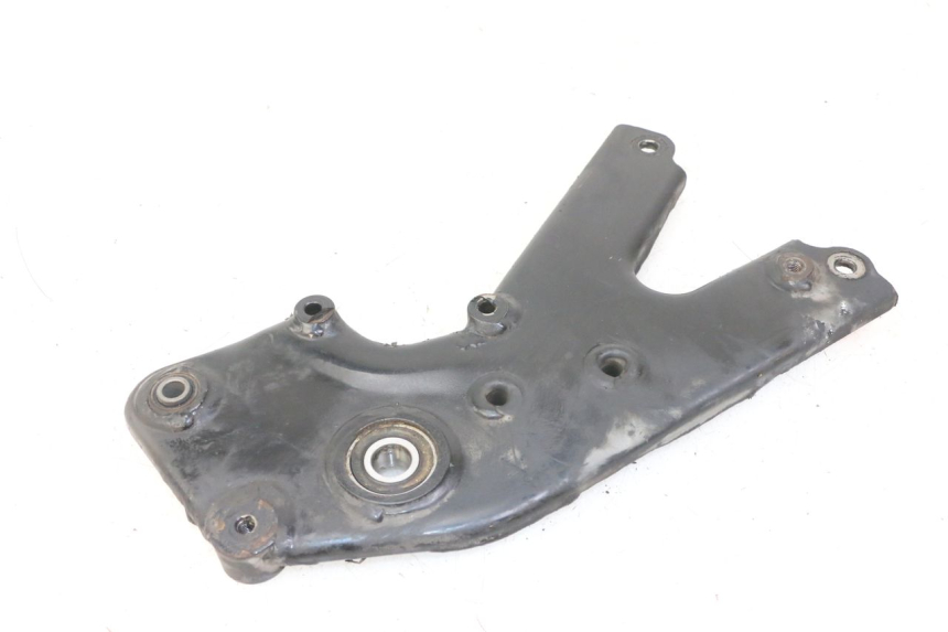 photo de SUPORTE DE ESCAPE SUZUKI UH BURGMAN 125 (2002 - 2006) - Outro ângulo de visão