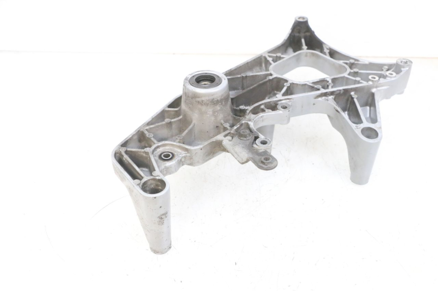photo de SUPORTE DE ESCAPE YAMAHA XMAX X-MAX 125 (2006 - 2009) - Detalhe da peça