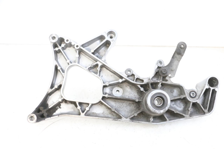 photo de SUPORTE DE ESCAPE YAMAHA XMAX X-MAX 125 (2006 - 2009) - Zoom do estado de desgaste