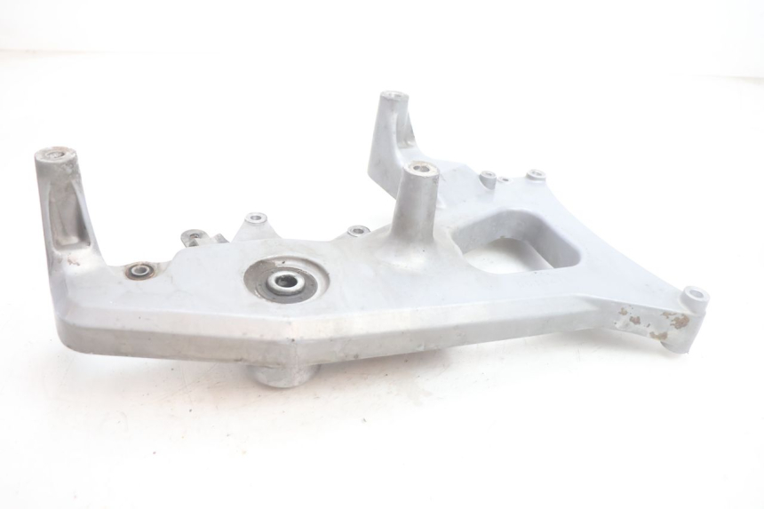 photo de SUPORTE DE ESCAPE YAMAHA XMAX X-MAX 125 (2006 - 2009) - Detalhe da peça