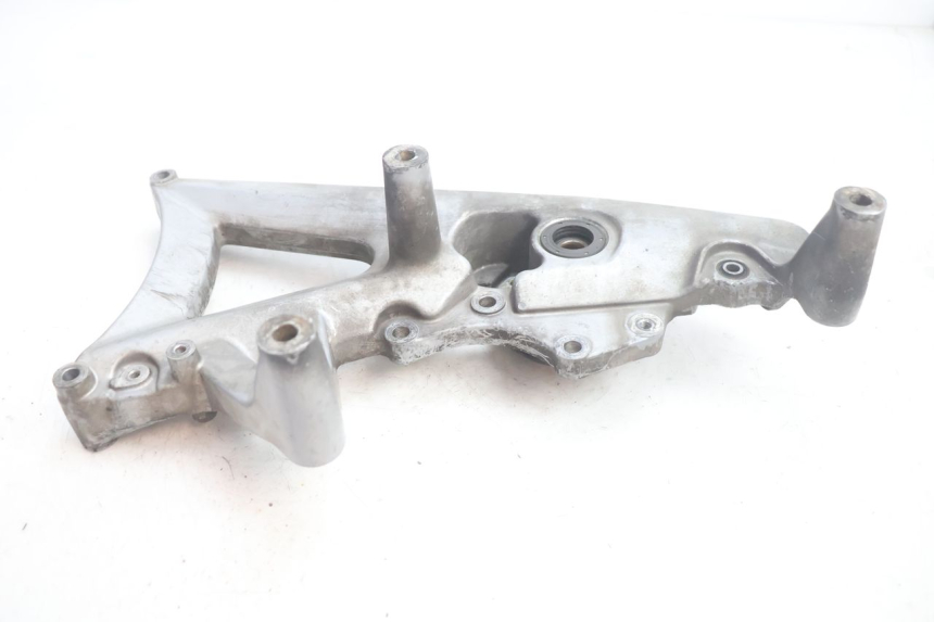 photo de SUPORTE DE ESCAPE YAMAHA X-MAX XMAX 125 (2010 - 2013) - Ampliação técnica