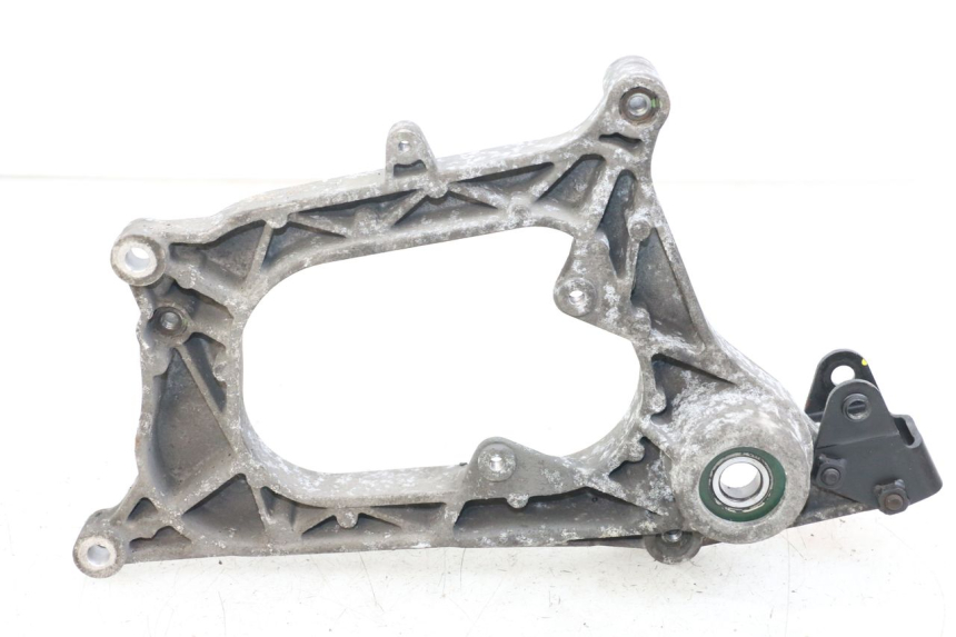 photo de SUPORTE DE ESCAPE PIAGGIO X8 125 (2004 - 2007) - Zoom do estado de desgaste