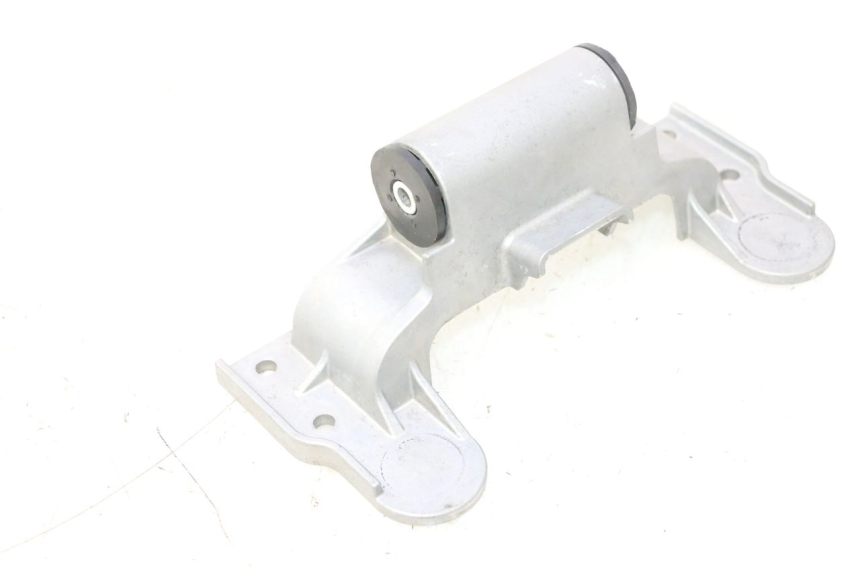 photo de SUPORTE DO RESERVATÓRIO YAMAHA FZ8 800 (2010 - 2016) - Detalhe da peça