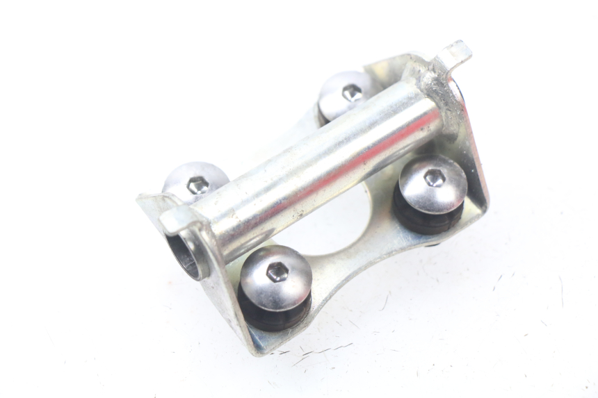 photo de SUPORTE DO RESERVATÓRIO SUZUKI GSX-R GSXR K16 1000 (2012 - 2016) - Detalhe da peça