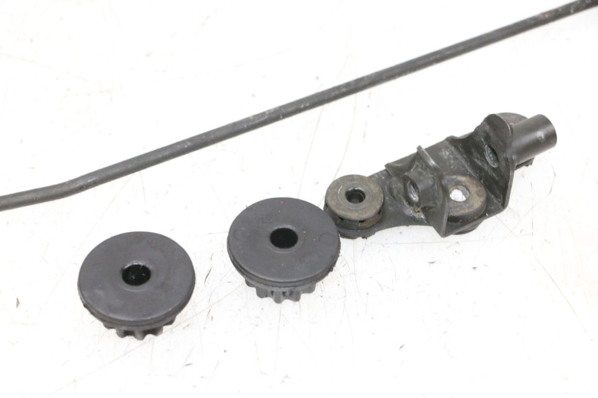 photo de SUPORTE DO RESERVATÓRIO HONDA NSR R 125 (1994 - 2003) - Detalhe da peça