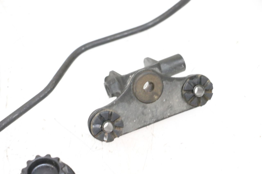 photo de SUPORTE DO RESERVATÓRIO HONDA NSR R 125 (1994 - 2003) - Ampliação técnica