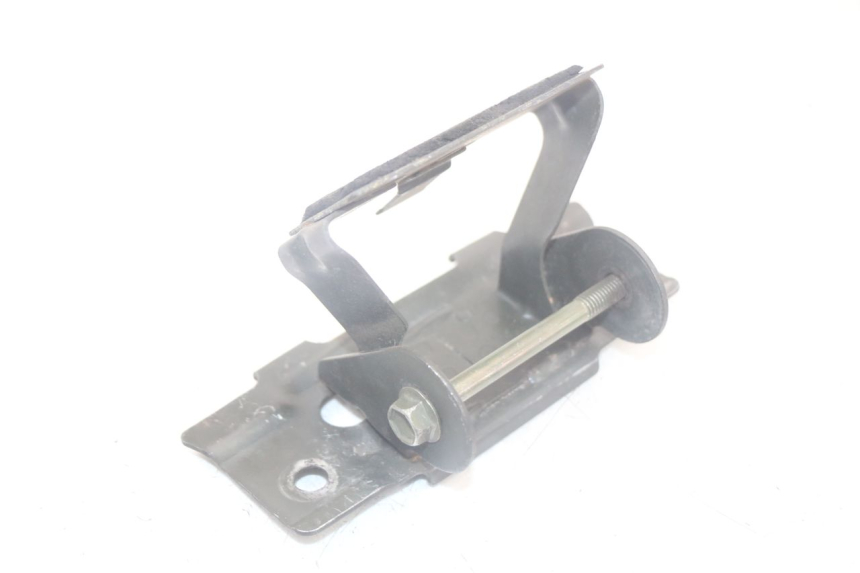 photo de SUPORTE DO RESERVATÓRIO SUZUKI SV N 650 (1999 - 2002) - Ampliação técnica