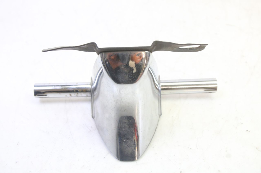 photo de SUPORTE DE PLACA HYOSUNG GV AQUILA 125 (2000 - 2009) - Outro ângulo de visão