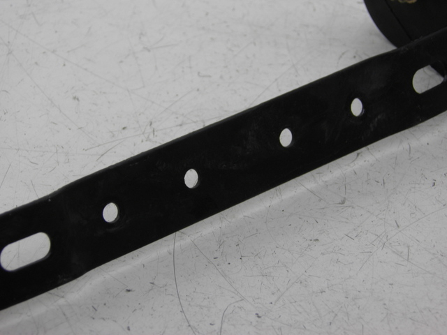 photo de SUPORTE DE PLACA BHM REVENGER 50 (2009 - 2015) - Detalhe da peça
