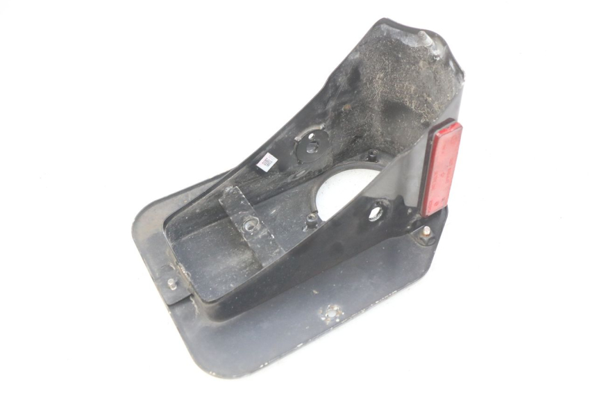 photo de SUPORTE DE PLACA ROYAL ENFIELD BULLET CLASSIC 500 (2017 - 2020) - Detalhe da peça
