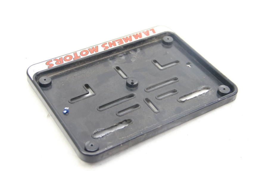 photo de SUPORTE DE PLACA YAMAHA BW'S BWS 125 (2010 - 2013) - Zoom do estado de desgaste