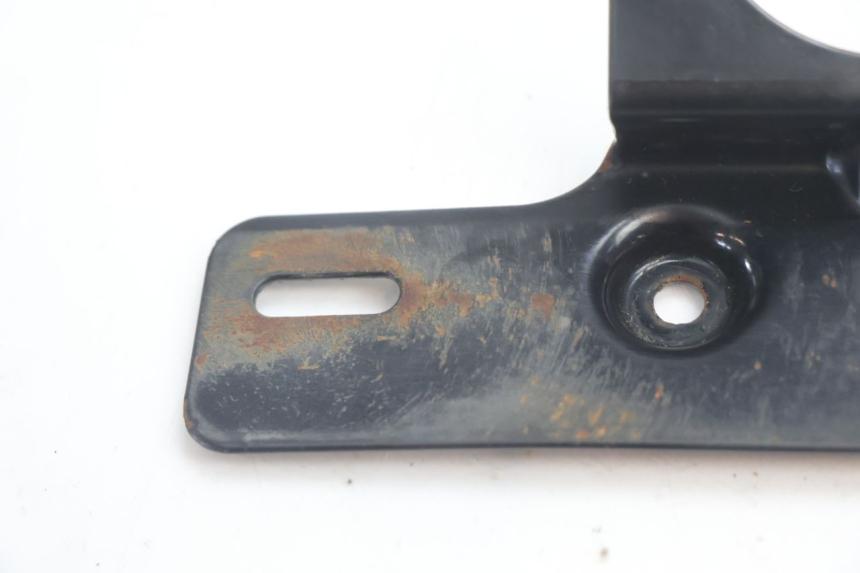 photo de SUPORTE DE PLACA MASH DIRT TRACK 50 (2018 - 2020) - Detalhe da peça