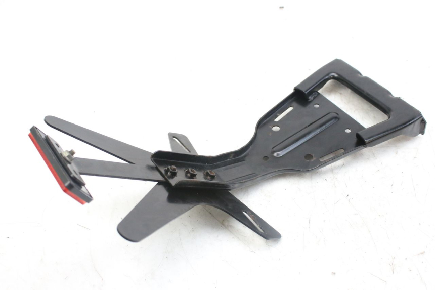 photo de SUPORTE DE PLACA WAYSCRAL E-SPEED 1 (2022 - 2024) - Detalhe da peça
