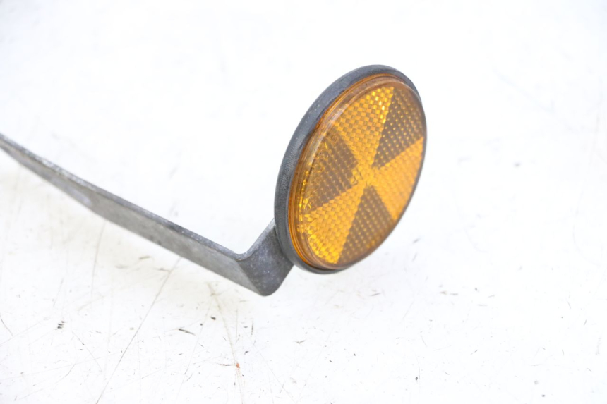 photo de SUPORTE DE PLACA HONDA FORZA ABS 300 (2013 - 2017) - Zoom do estado de desgaste