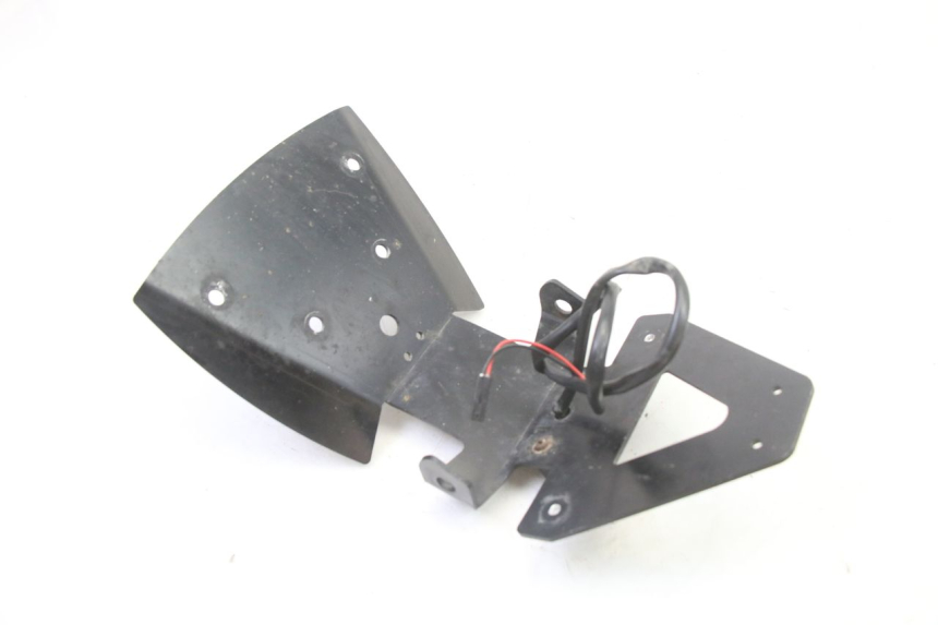 photo de SUPORTE DE PLACA SUZUKI GSR 750 (2011 - 2017) - Ampliação técnica