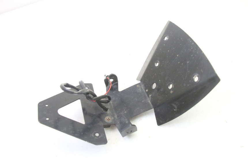 photo de SUPORTE DE PLACA SUZUKI GSR 750 (2011 - 2017) - Vista geral