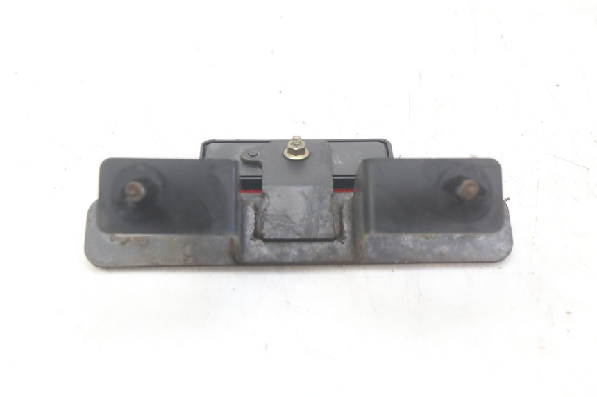 photo de SUPORTE DE PLACA SYM JET EURO X 2T 50 (2003 - 2007) - Detalhe da peça